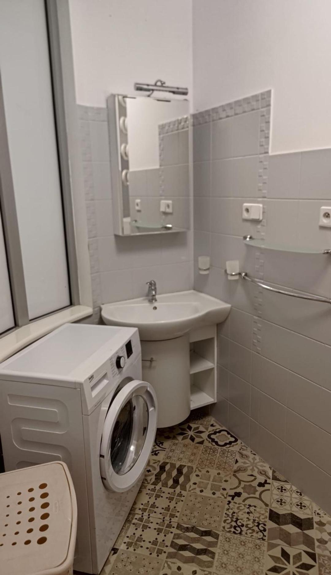 100mk2 Per Night Apartment Breslau