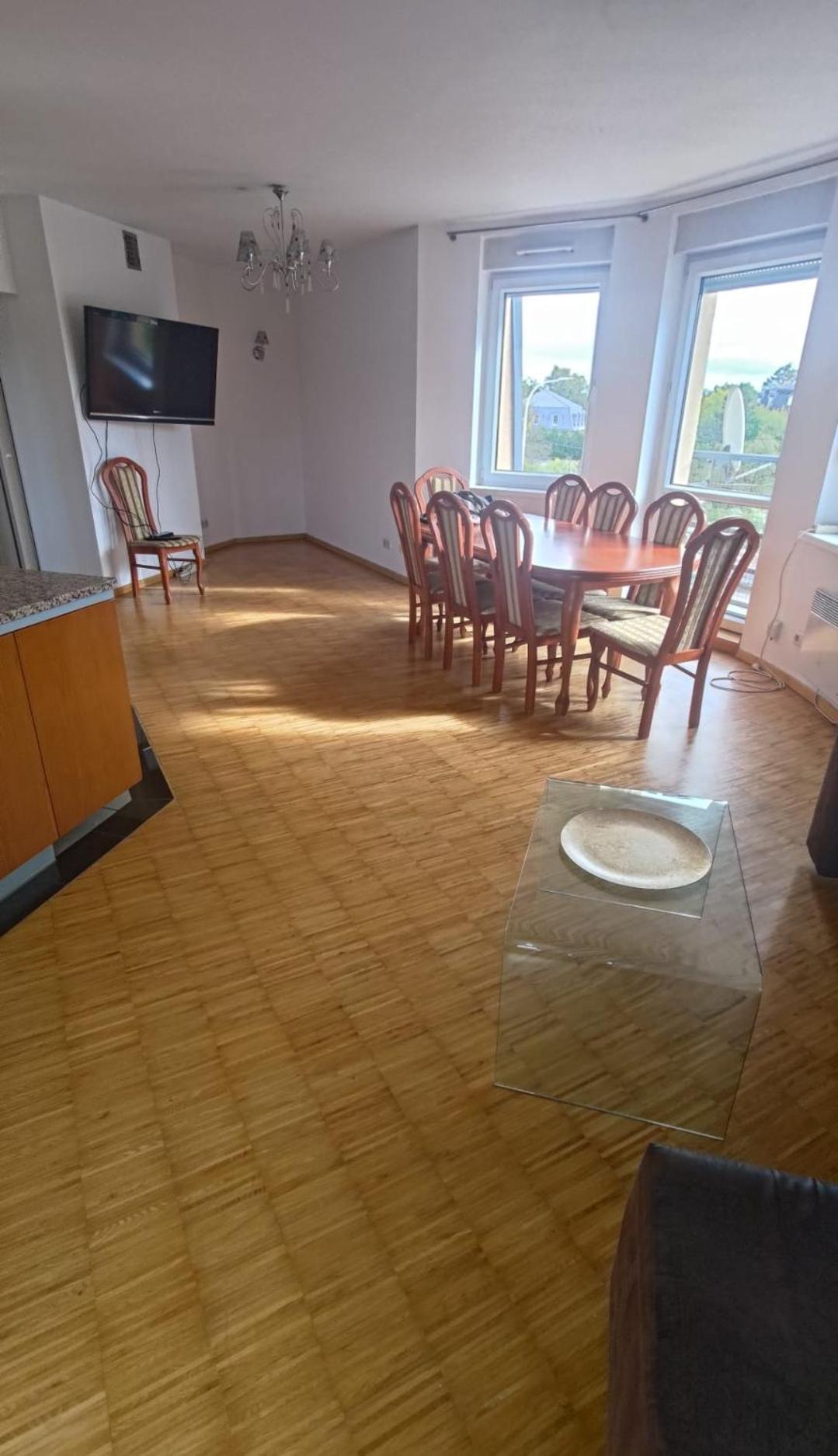 100mk2 Per Night